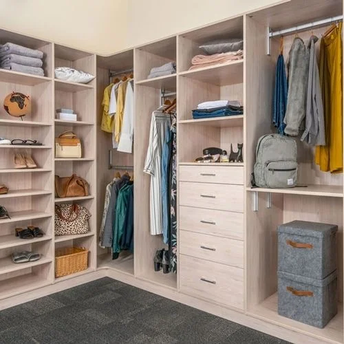 How to choose a perfect wardrobe cabinet for your home?