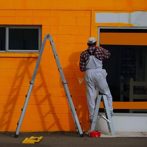 Professional commercial painting dubai