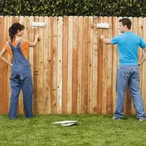 10 simple tips for a beautifully painted garden fence