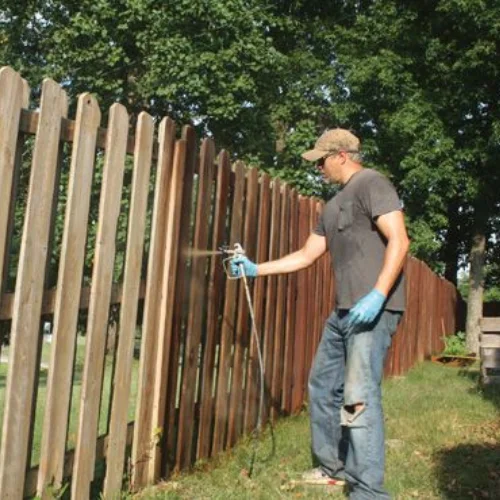 10 simple tips for a beautifully painted garden fence