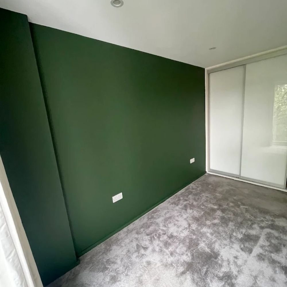 Modern office wall paint Dubai