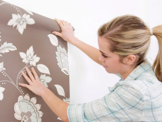 living room wallapper fixing